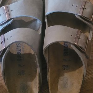 Birkenstock size 9 narrow fit